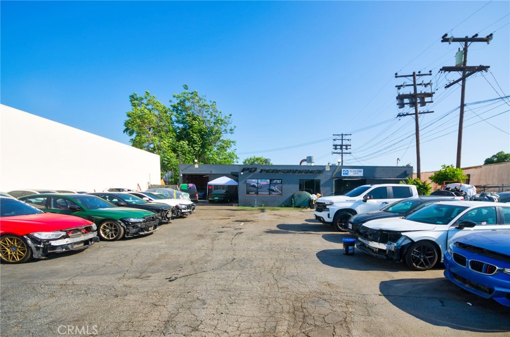 main property photo 8