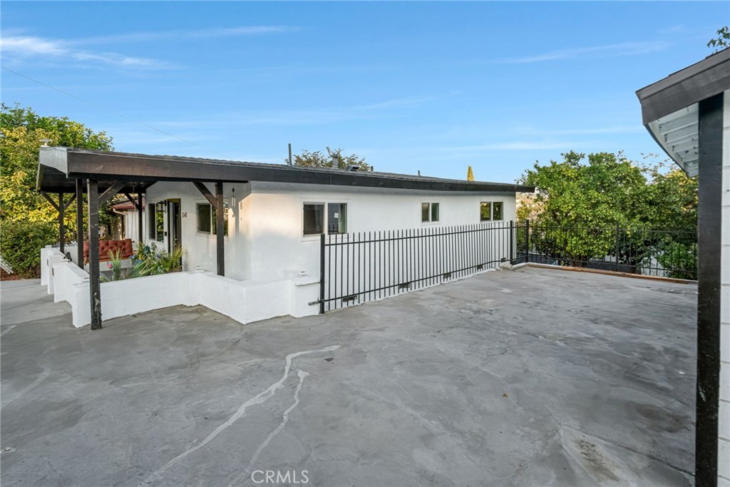 main property photo 34