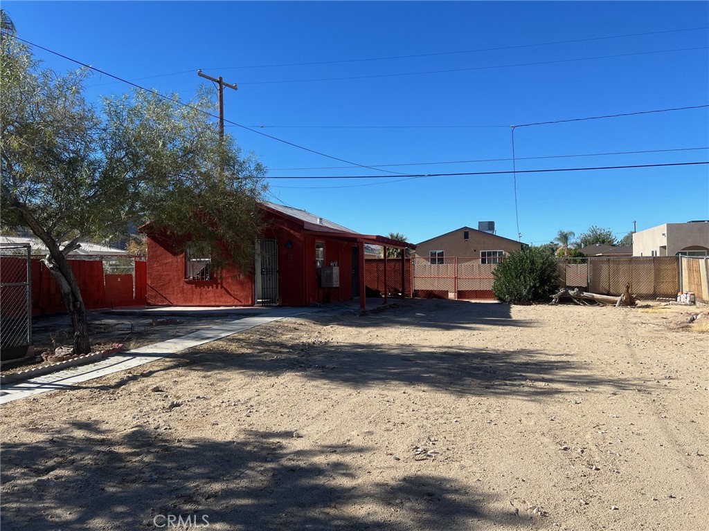 main property photo 2