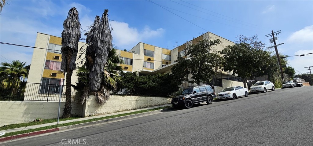 main property photo 14