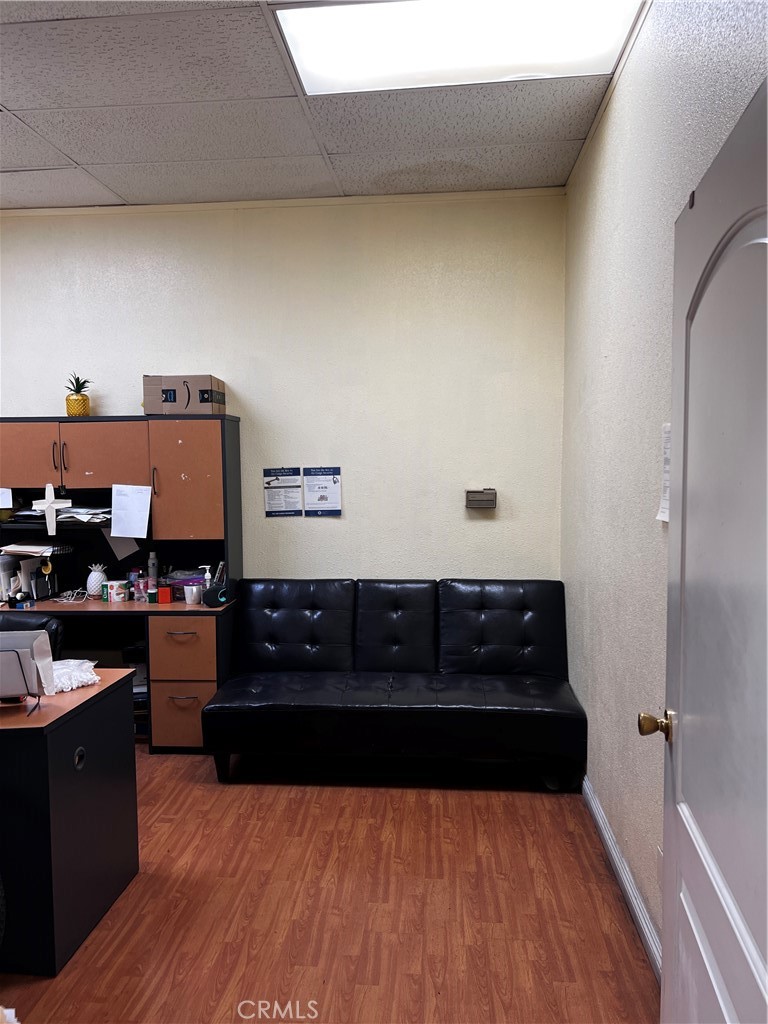 main property photo 6