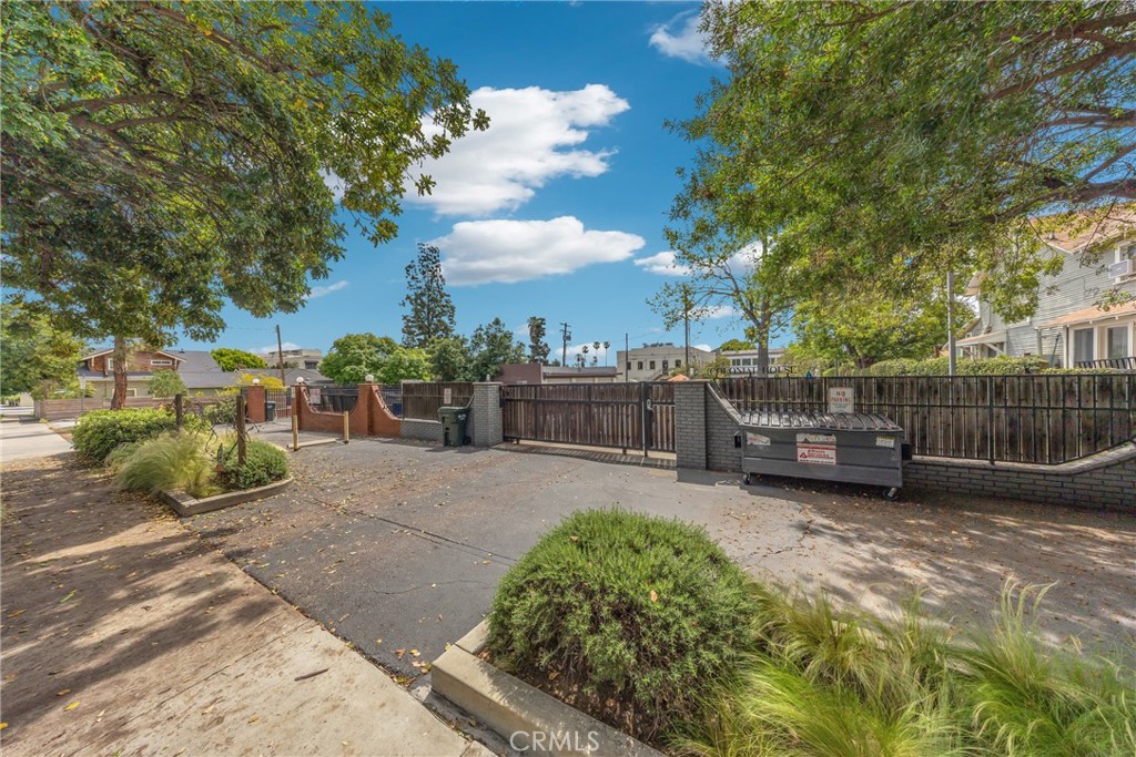 main property photo 70