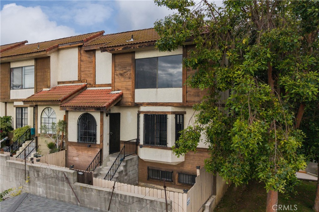 main property photo 39