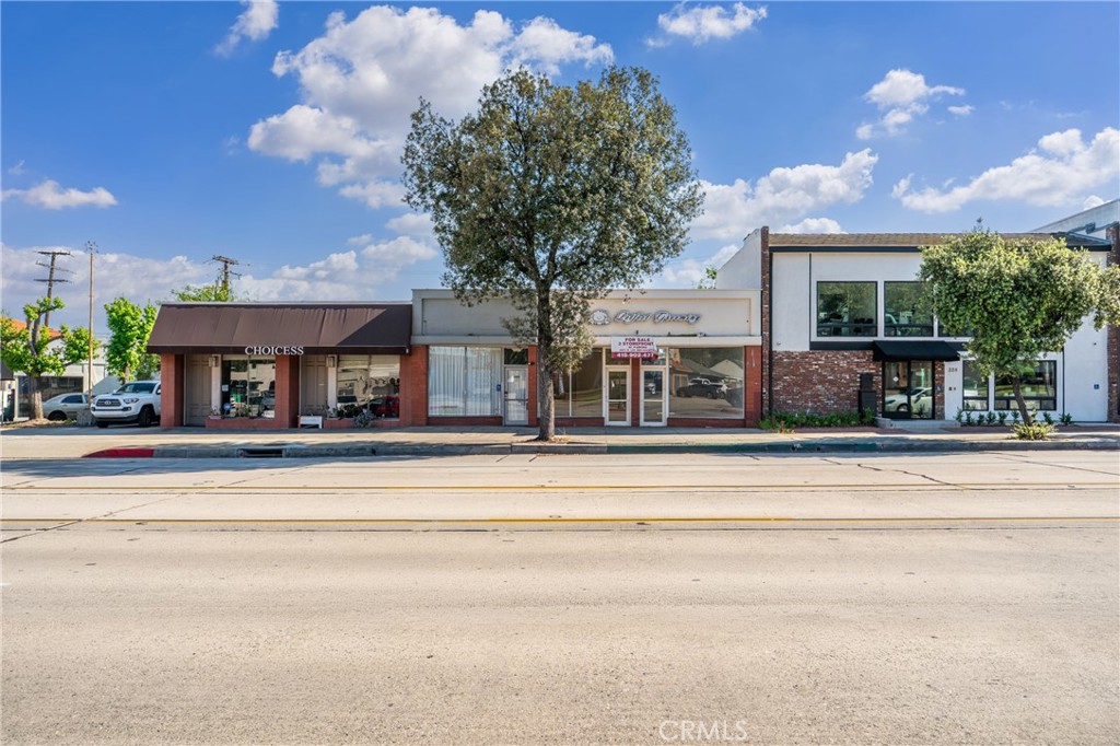 main property photo 24