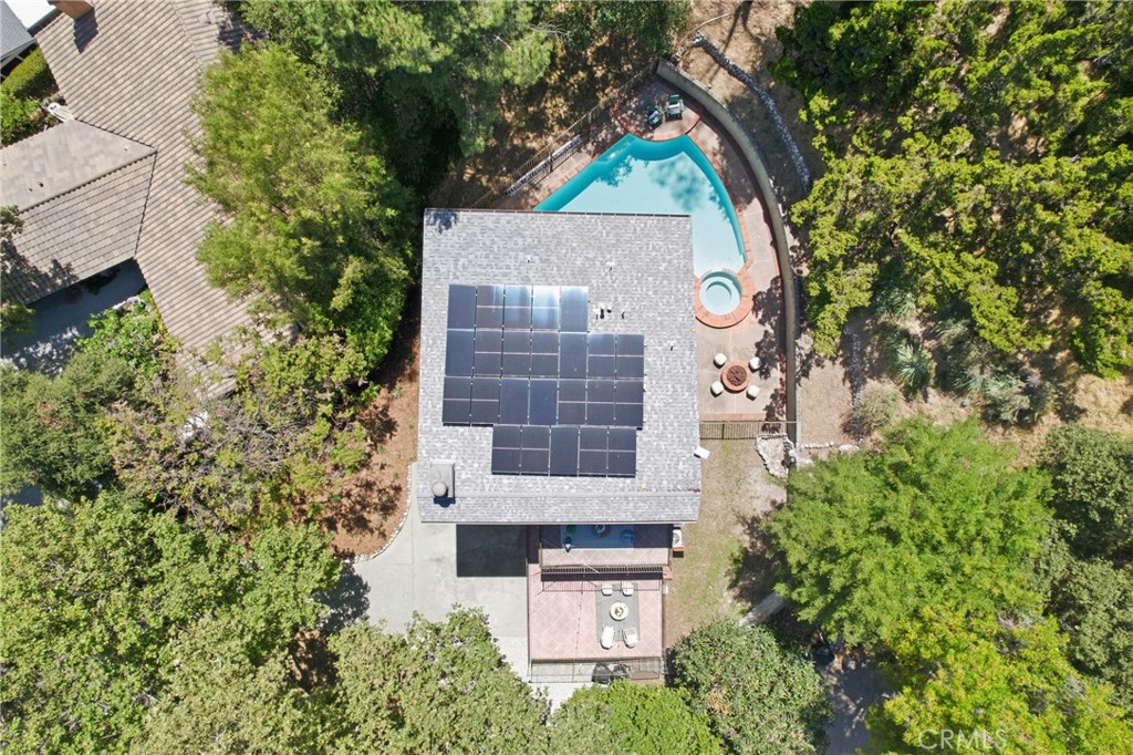 main property photo 45