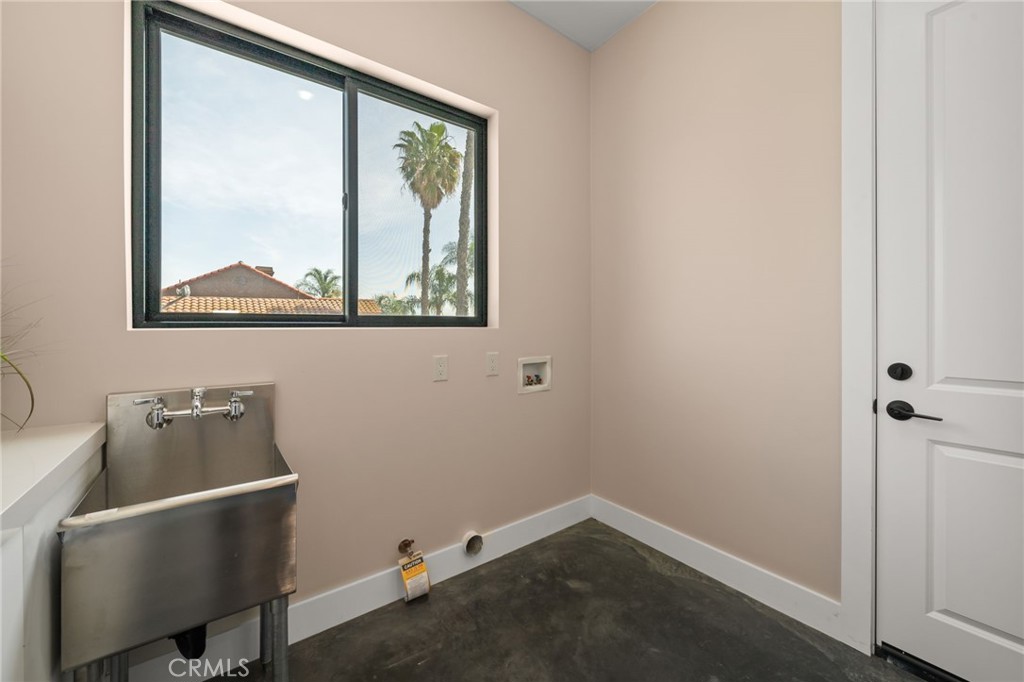 main property photo 60