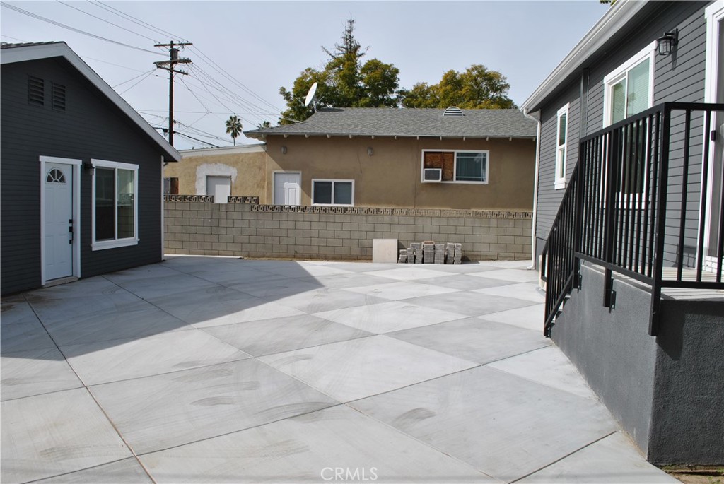 main property photo 16