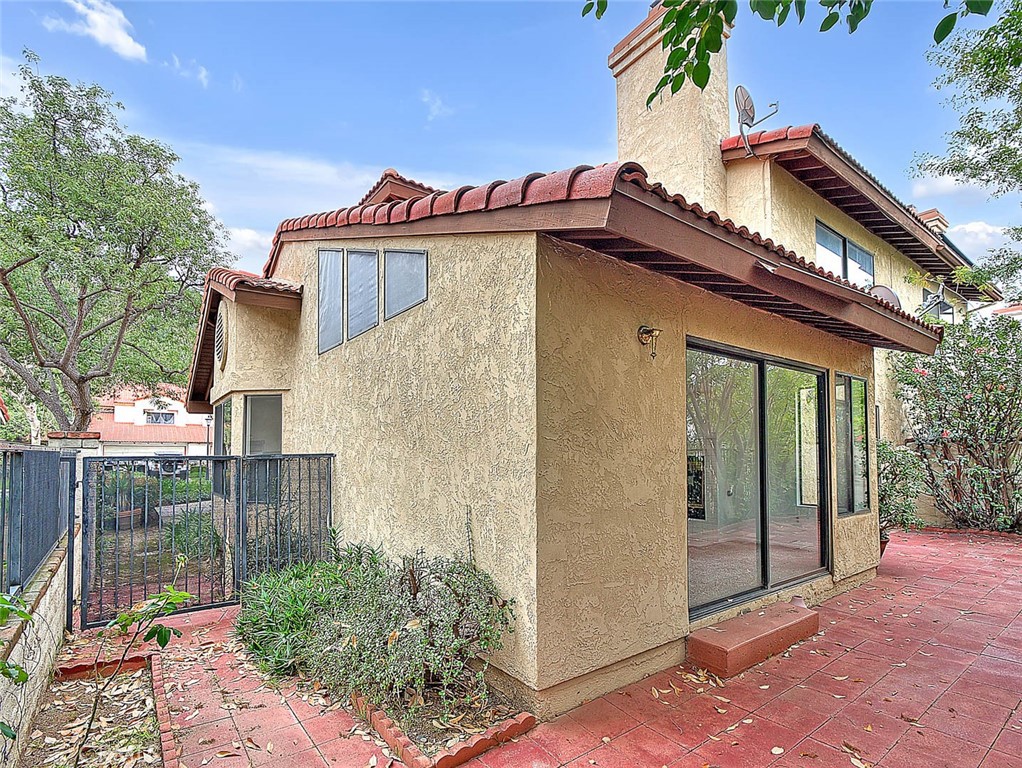 main property photo 15