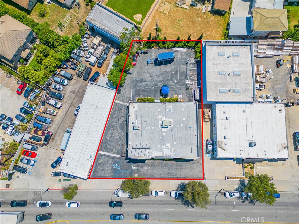 main property photo 31