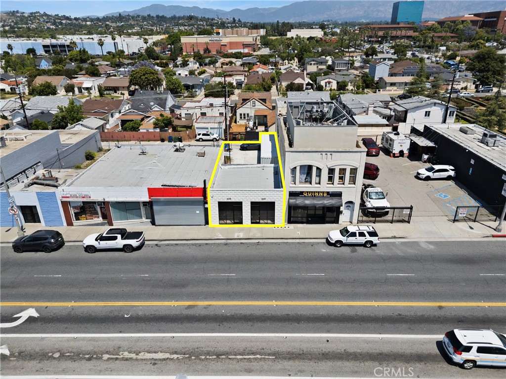 main property photo 9