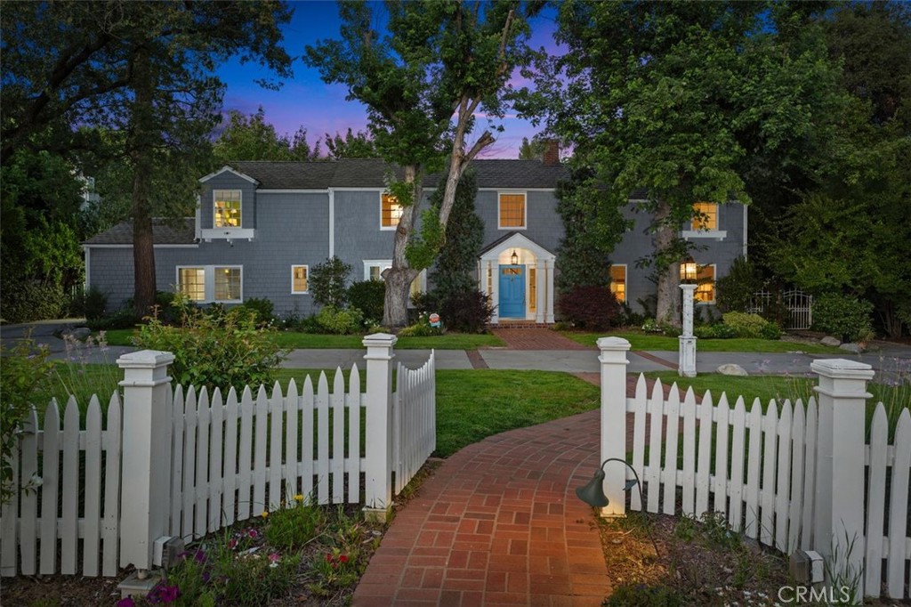 main property photo 42