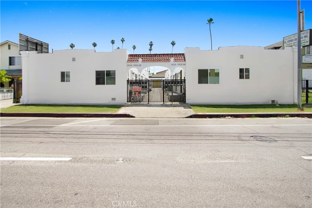 main property photo 8