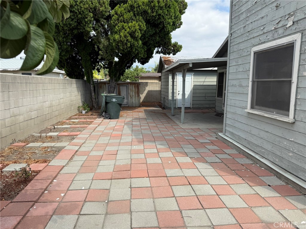 main property photo 10