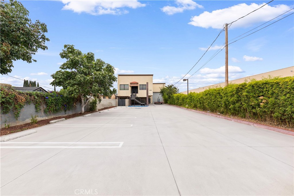 main property photo 24
