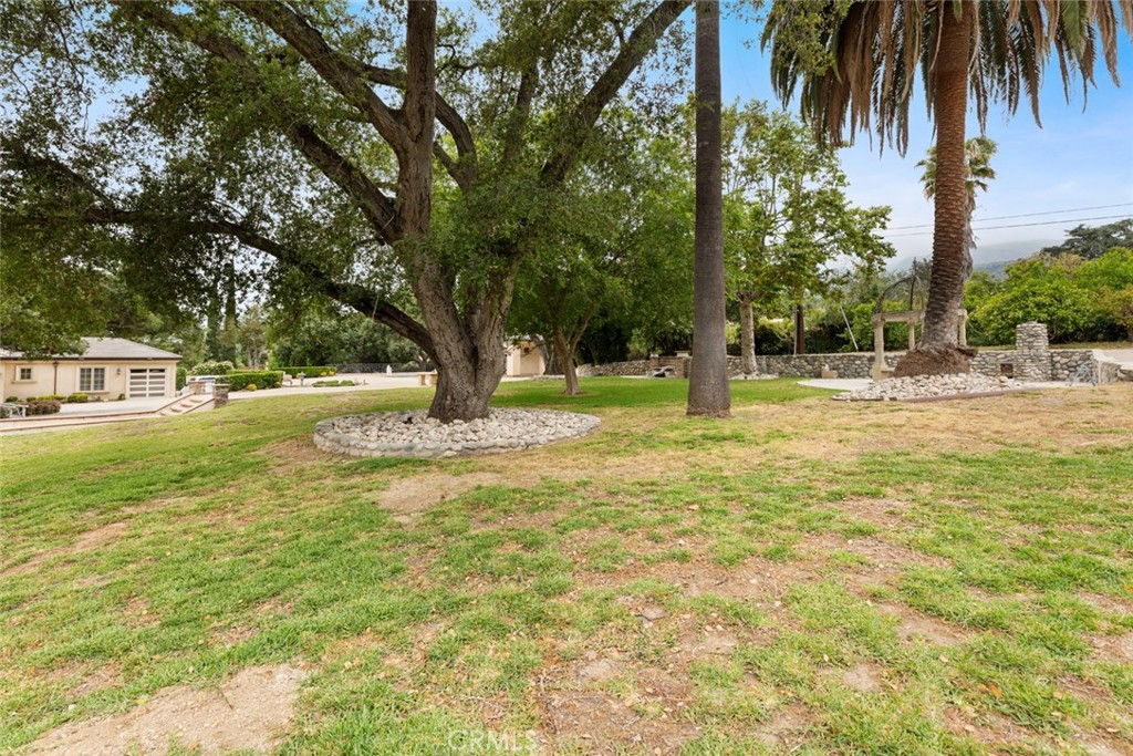 main property photo 68