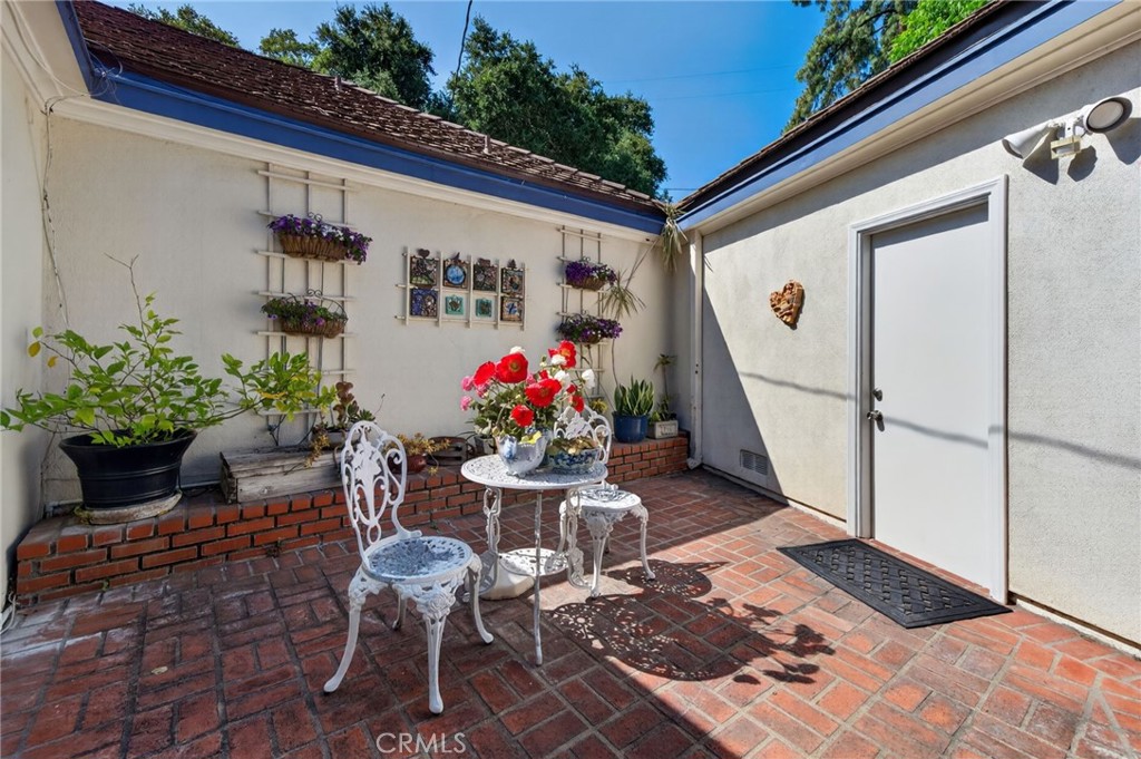 main property photo 60