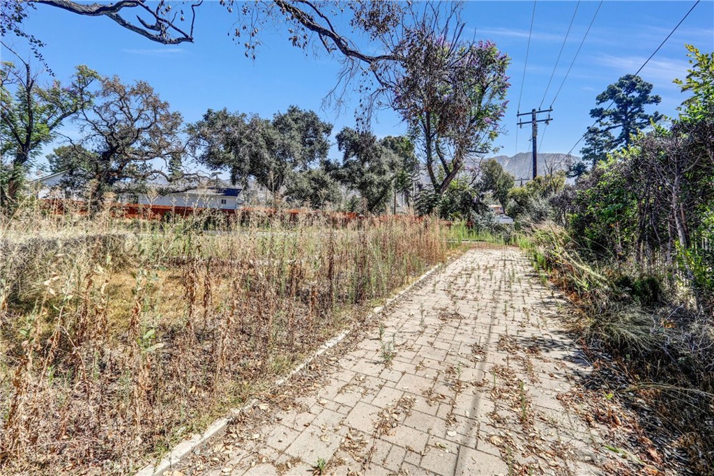 main property photo 19