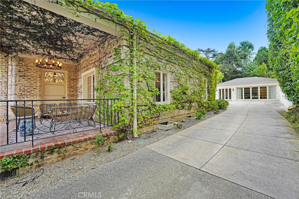 main property photo 54