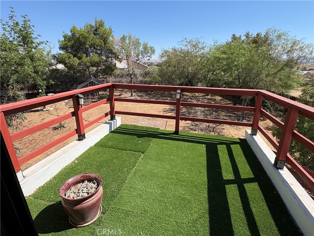 main property photo 29
