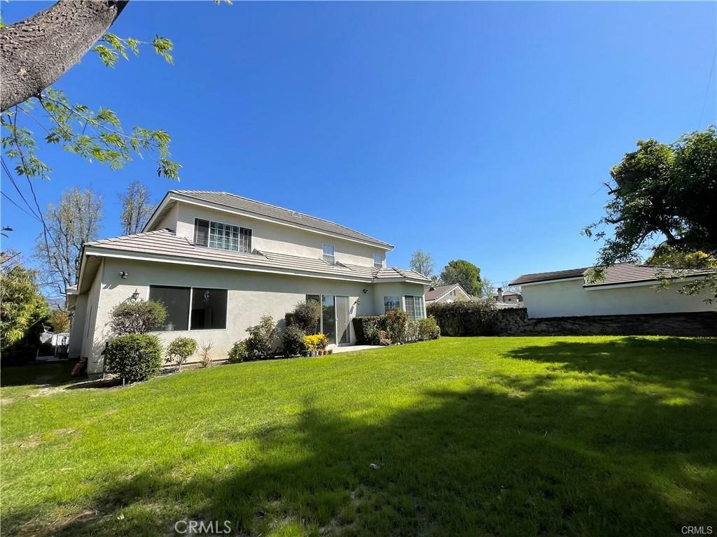 main property photo 9