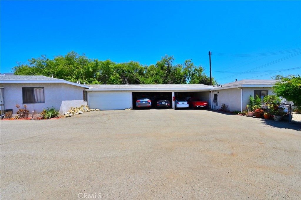 main property photo 18