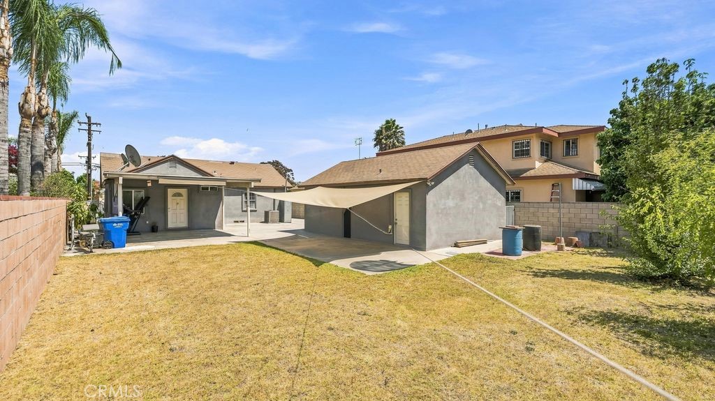 main property photo 30
