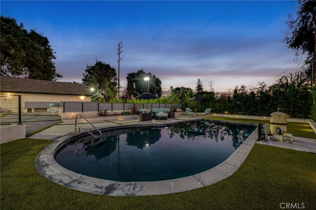 main property photo 59