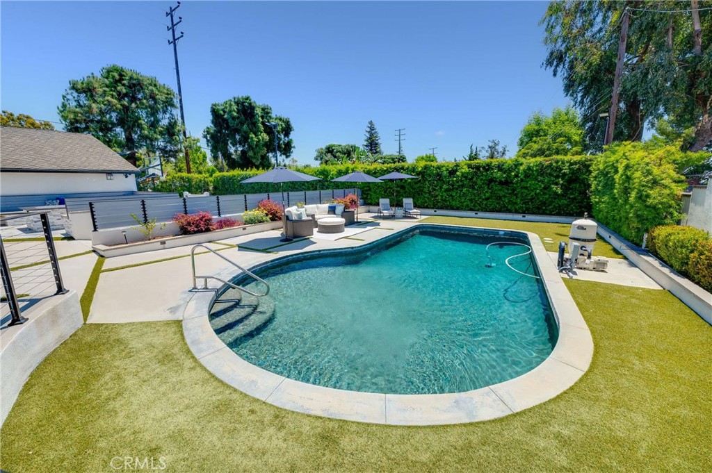 main property photo 62