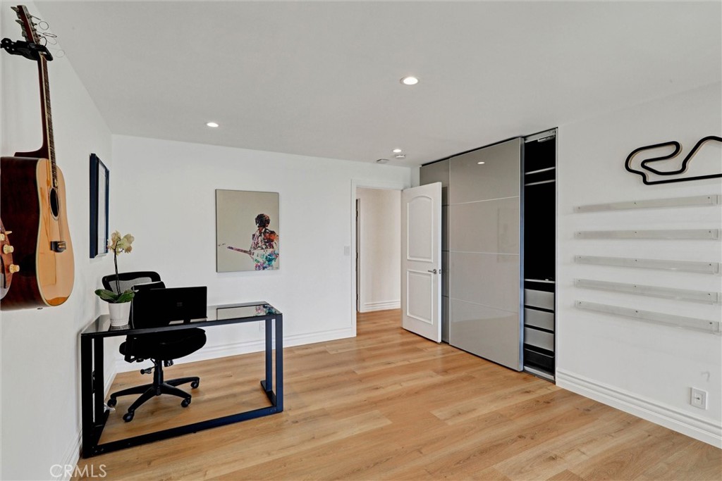 main property photo 66