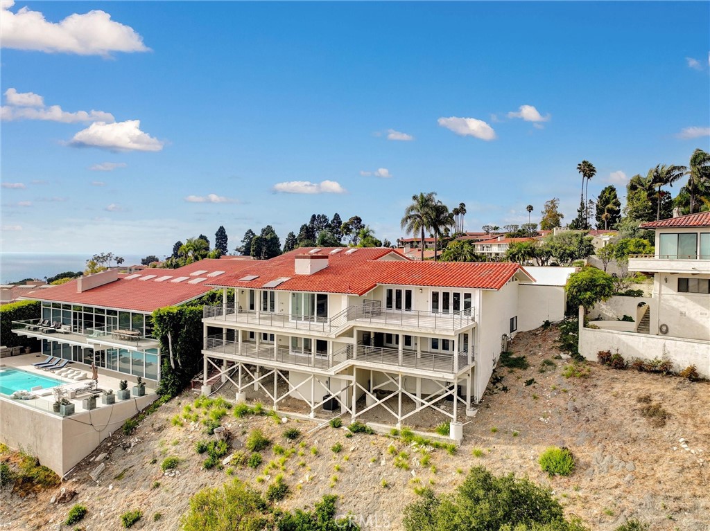 main property photo 70