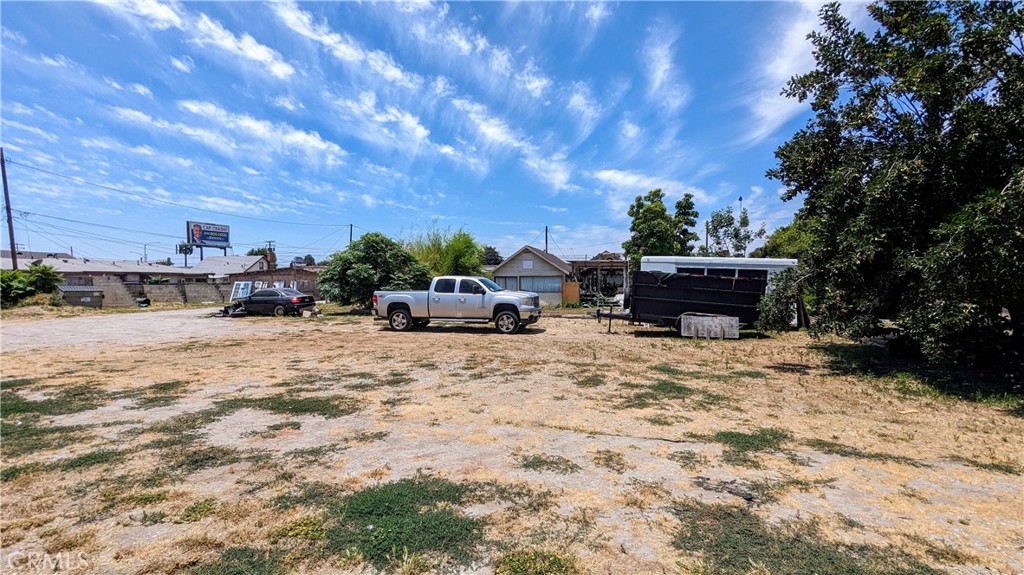 main property photo 19