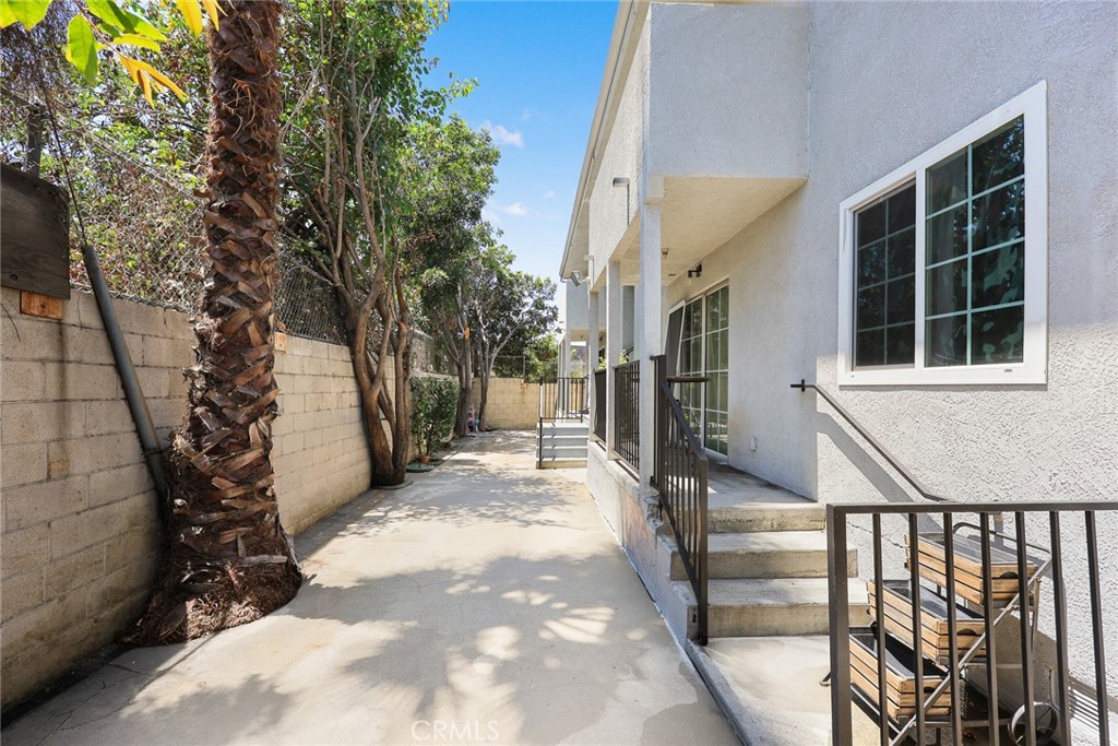 main property photo 49