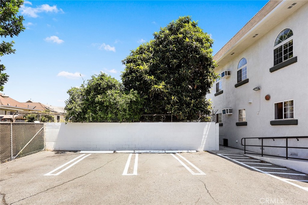 main property photo 51