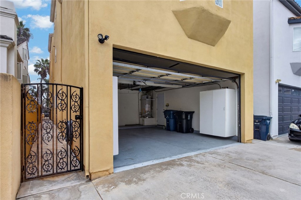 main property photo 50