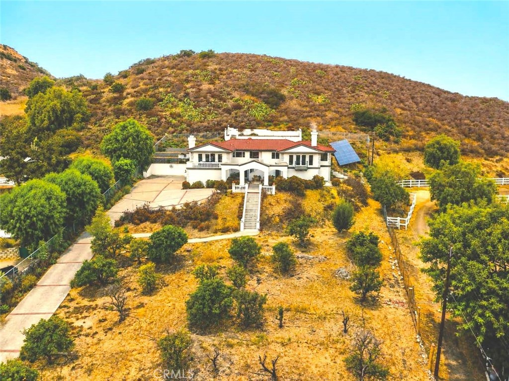 main property photo 74
