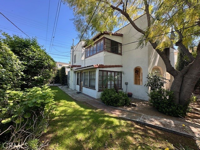 main property photo 11