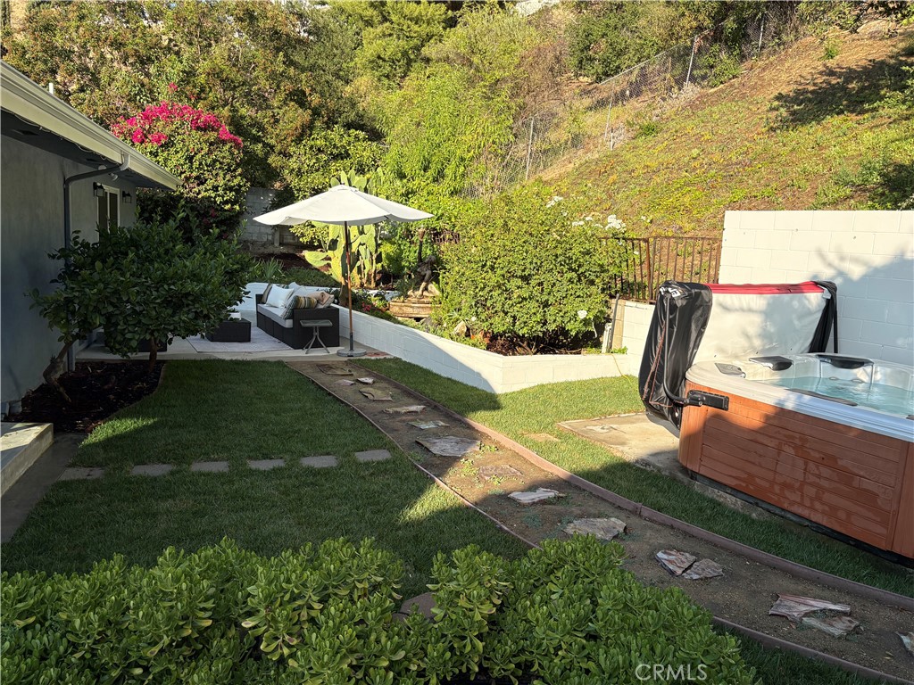 main property photo 16