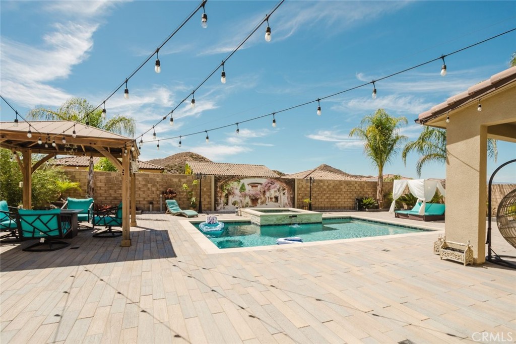 main property photo 59