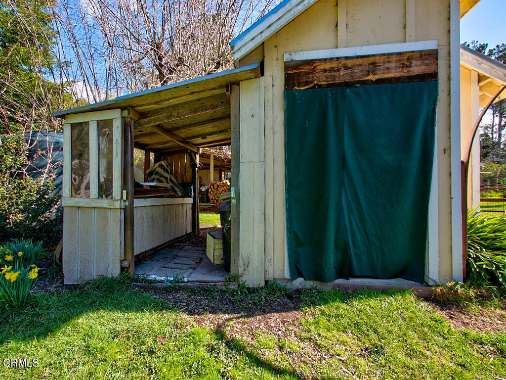 main property photo 40