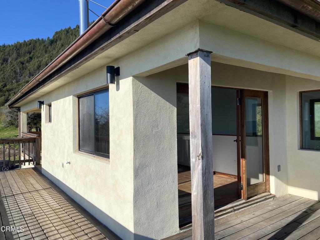 main property photo 30