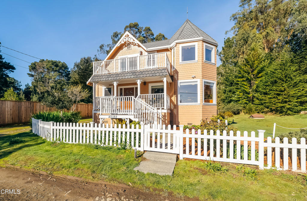 main property photo 1