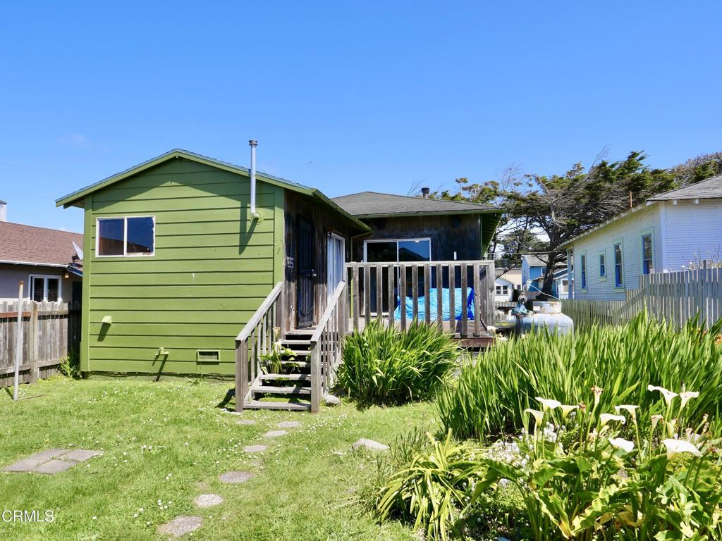 main property photo 16