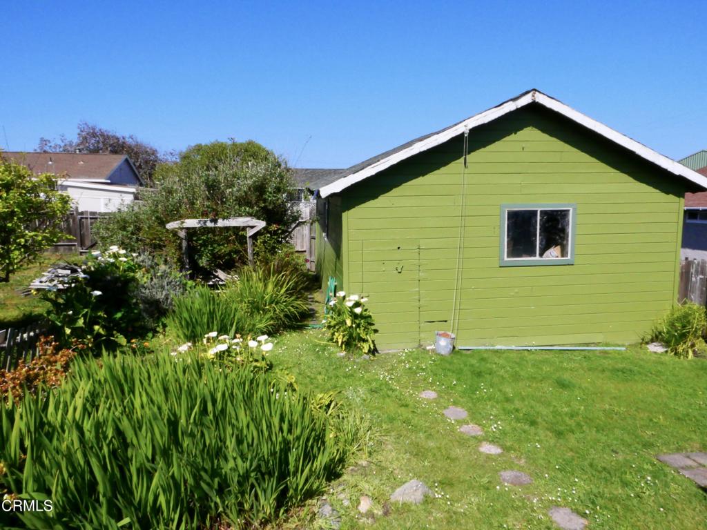 main property photo 19