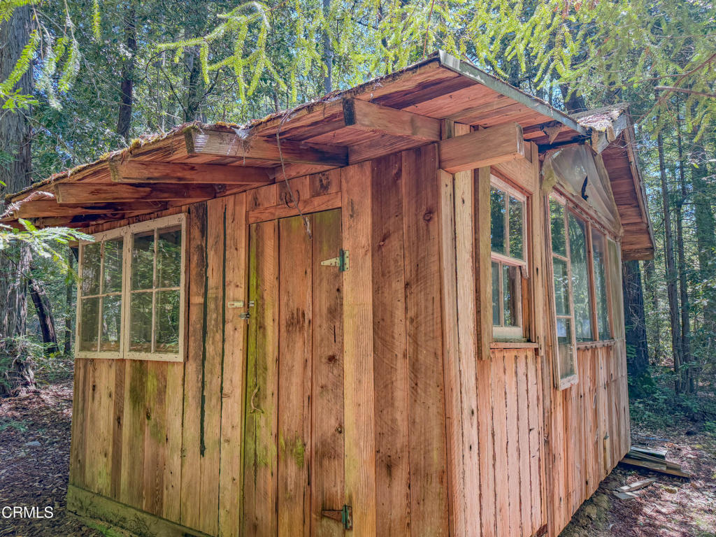 main property photo 50