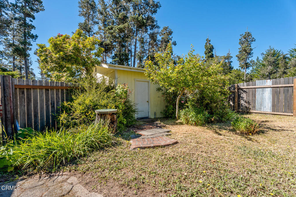 main property photo 23