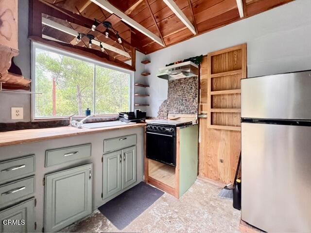 main property photo 56
