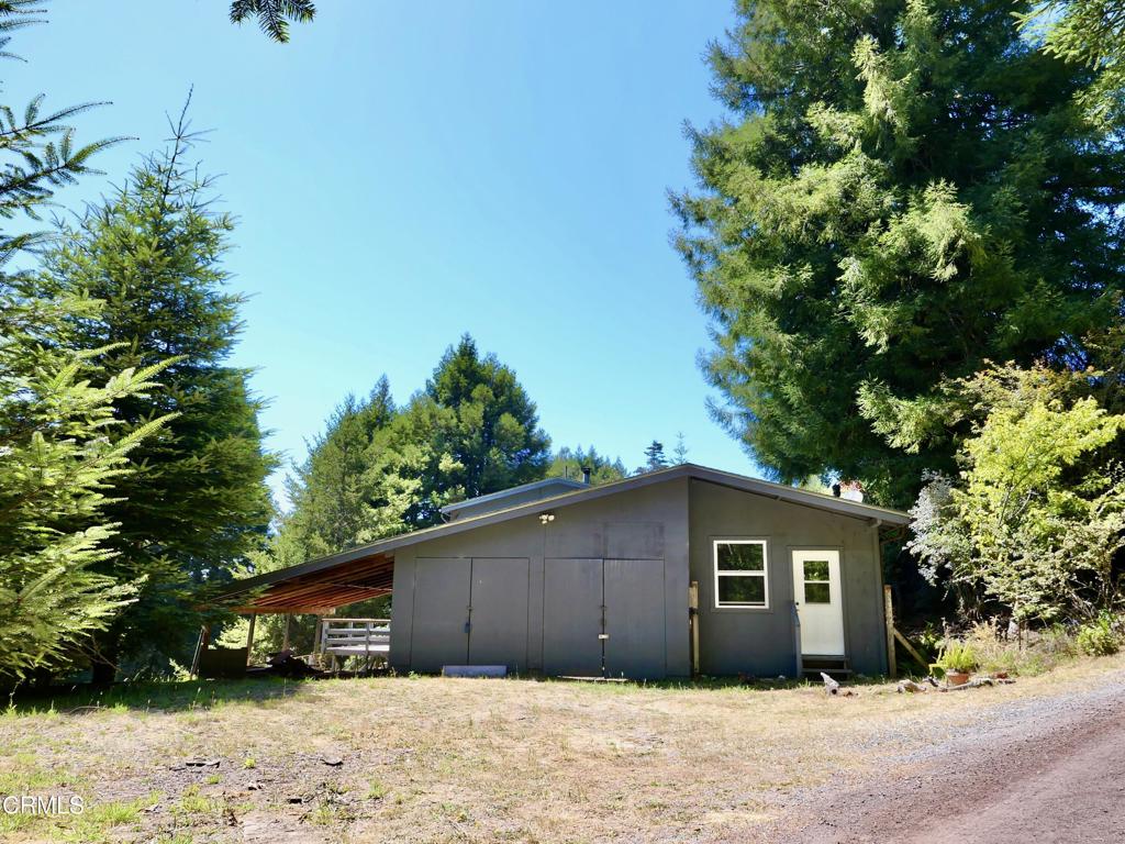main property photo 4