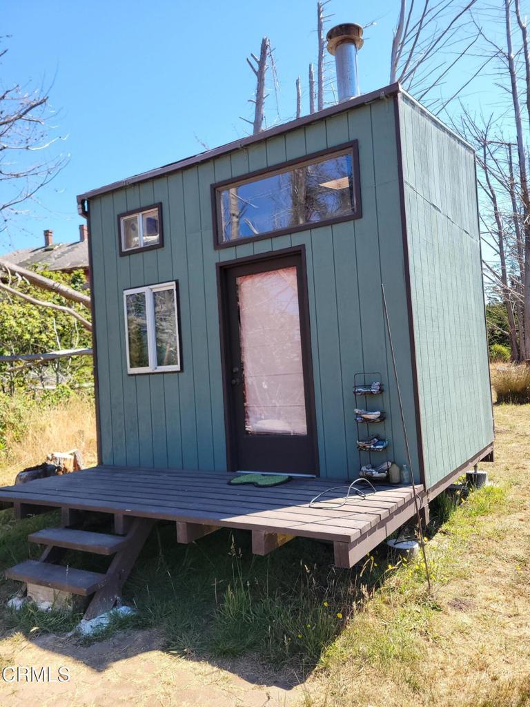 main property photo 6