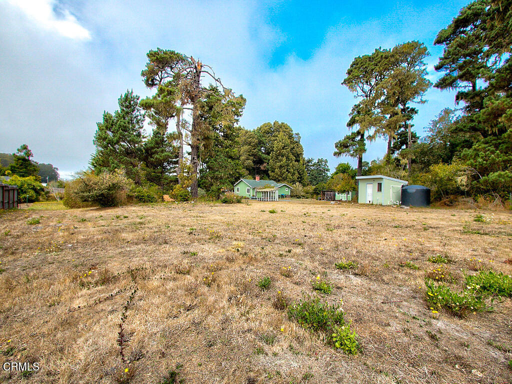 main property photo 32