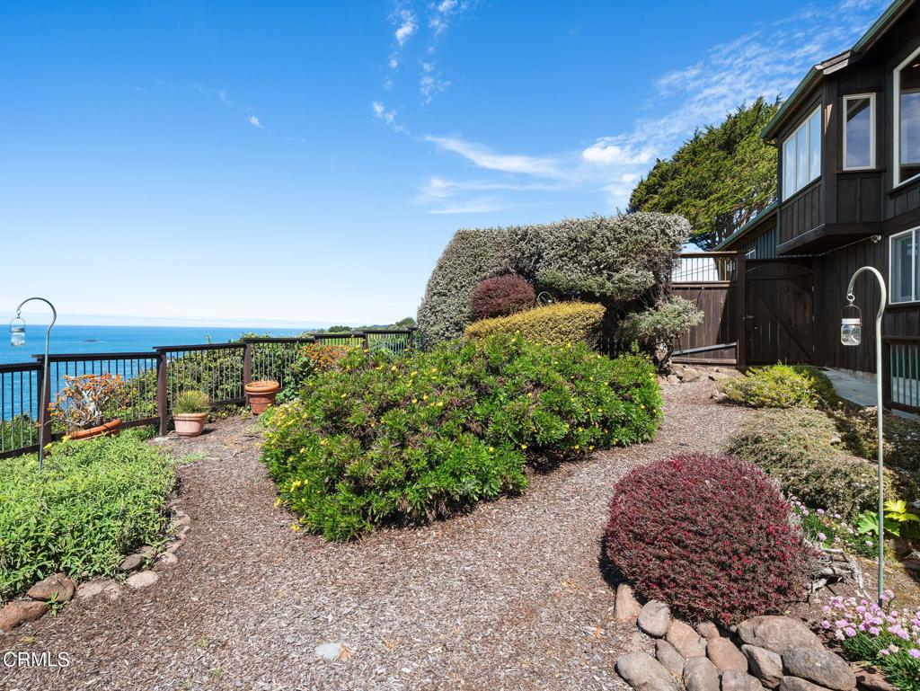 main property photo 50